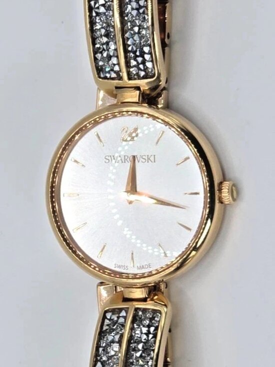 Swarovski Women’s Rose Gold Crystal Bracelet Watch Swiss Made Quartz Dress Watch